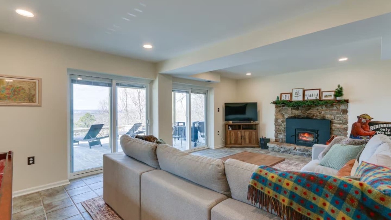 Photo of Livingroom in Front Royal