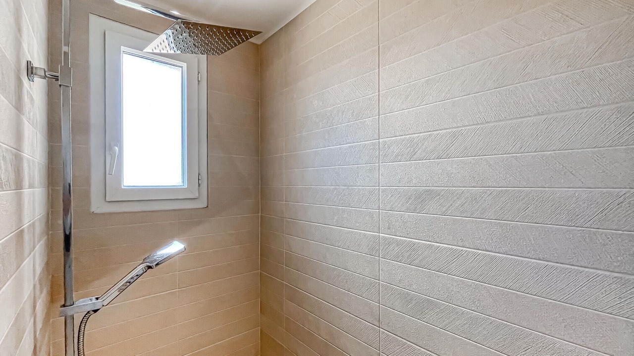 Photo of Bathroom in Serviers-et-Labaume