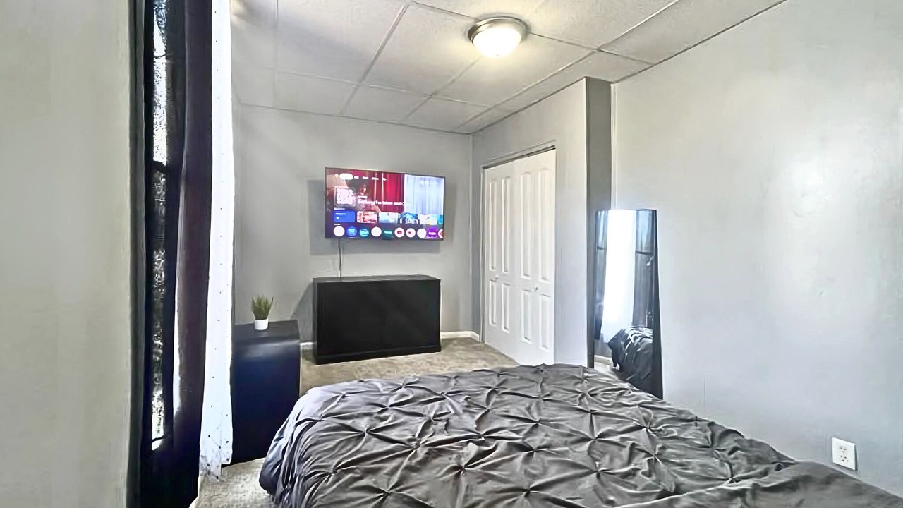 Photo of Bedroom in Evansville