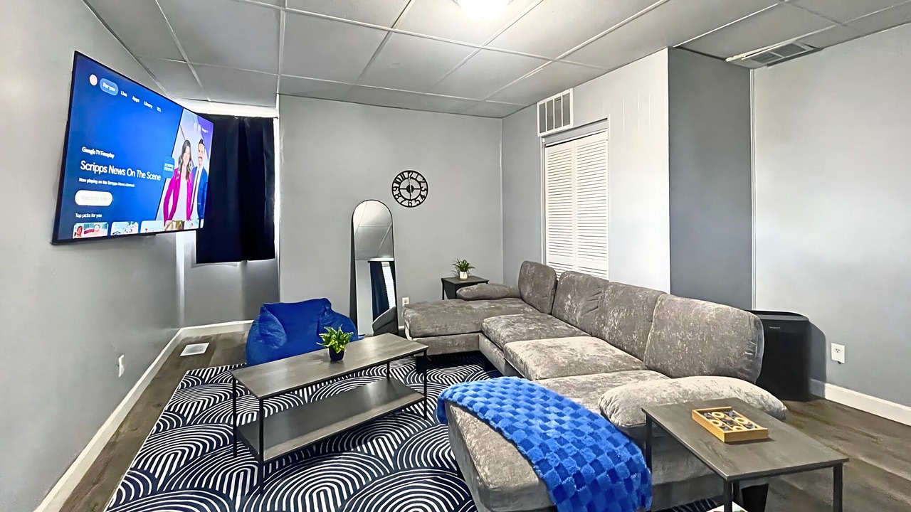 Photo of Livingroom in Evansville