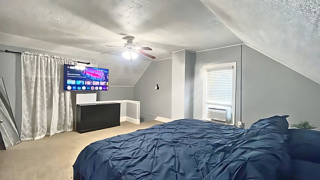 Photo of Bedroom in Evansville
