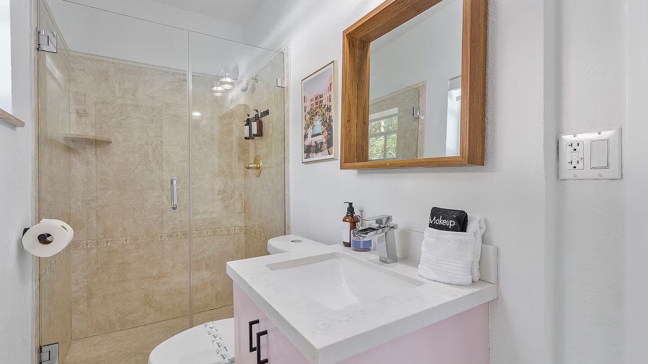 Photo of Bathroom in North Miami Beach
