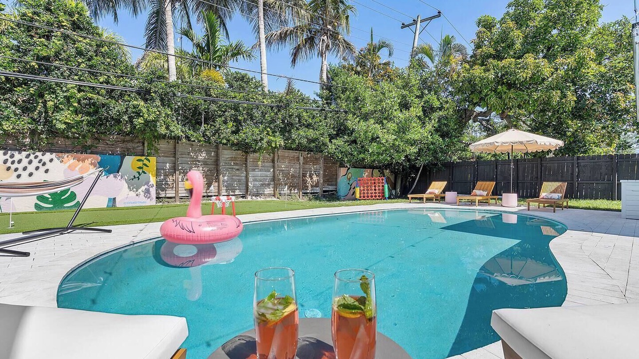 Photo of Outdoor in North Miami Beach