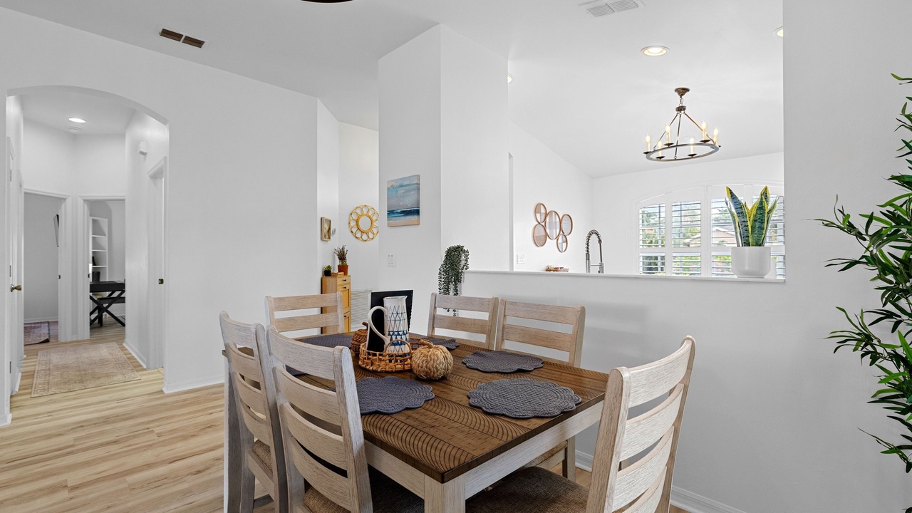 Photo of Others in Beachwalk Isles