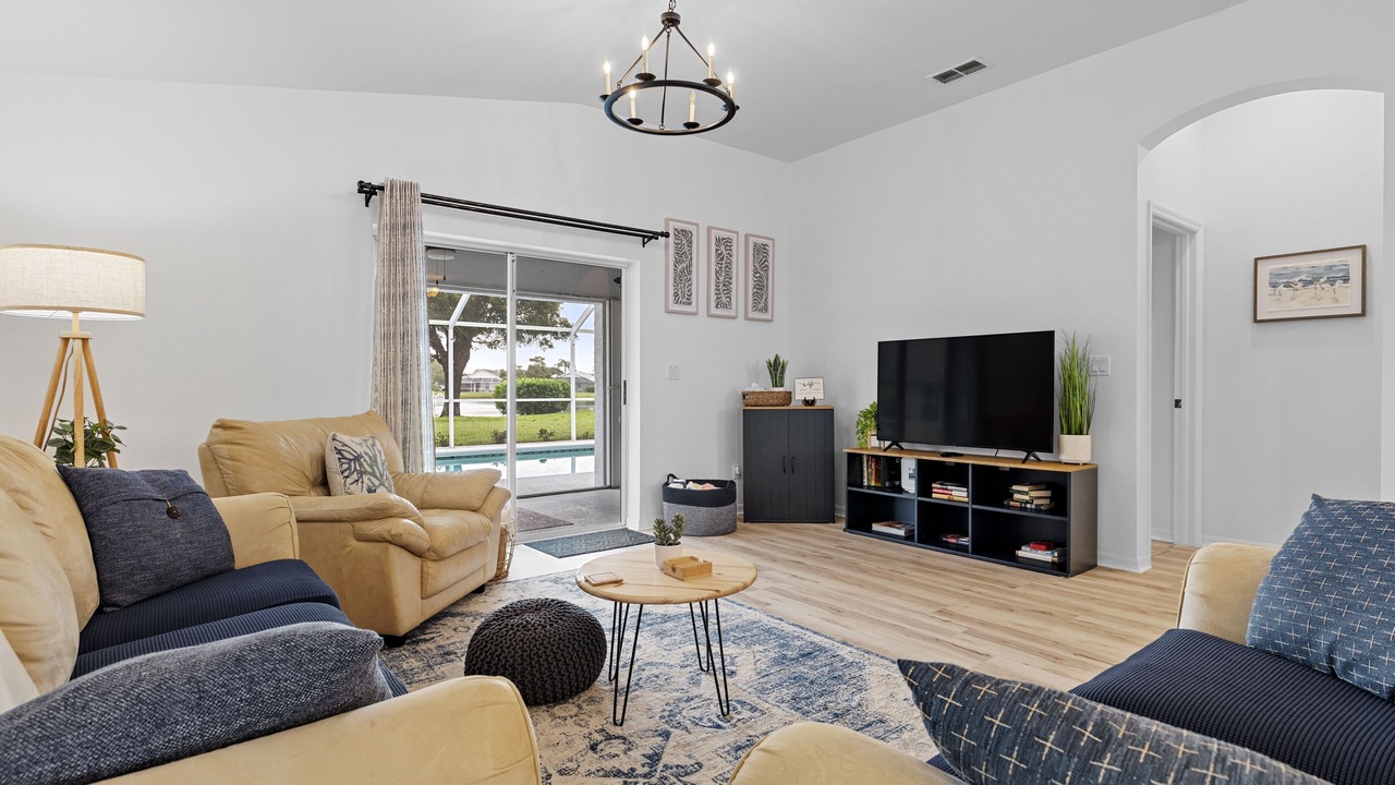 Photo of Livingroom in Beachwalk Isles