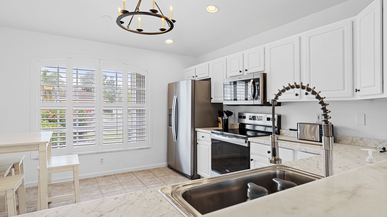 Photo of Kitchen in Beachwalk Isles