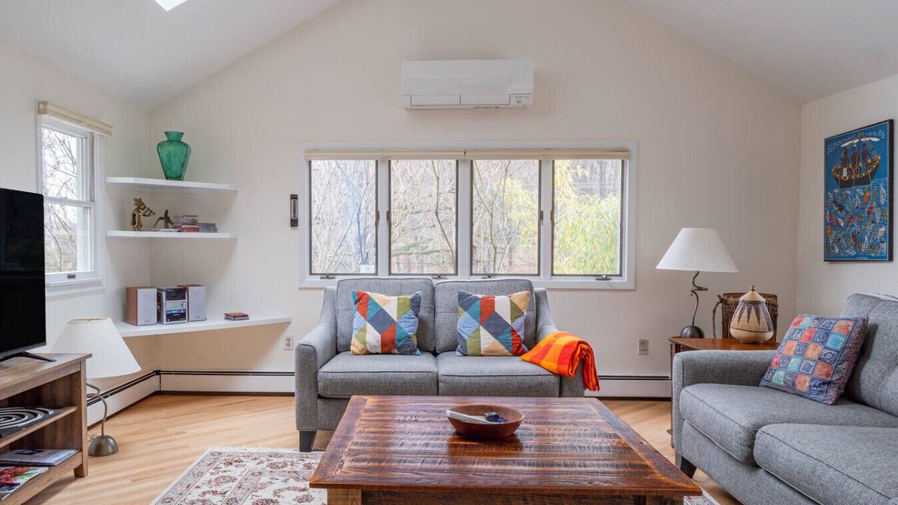 Photo of Livingroom in West Camp