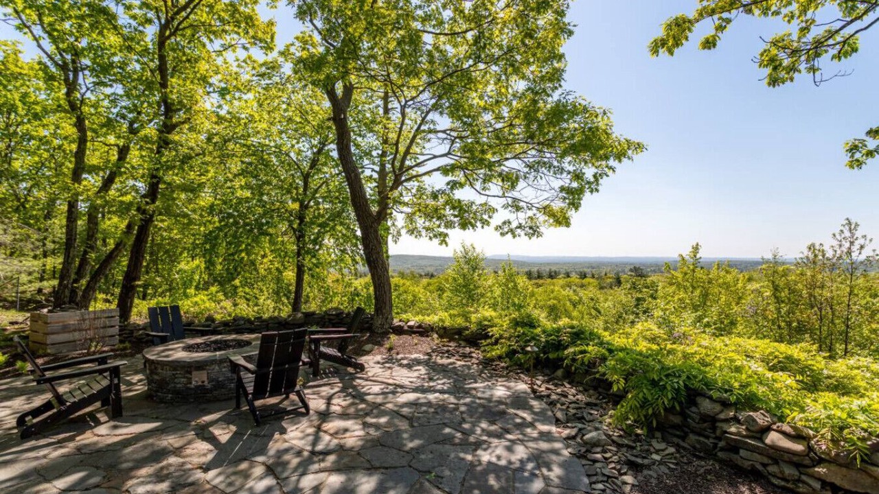 Photo of Patio Balcony in Saugerties