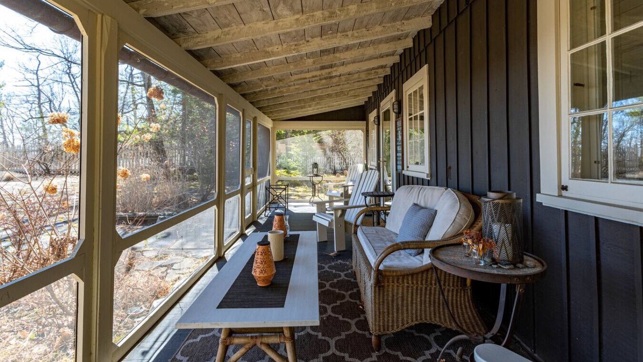 Photo of Patio Balcony in Saugerties