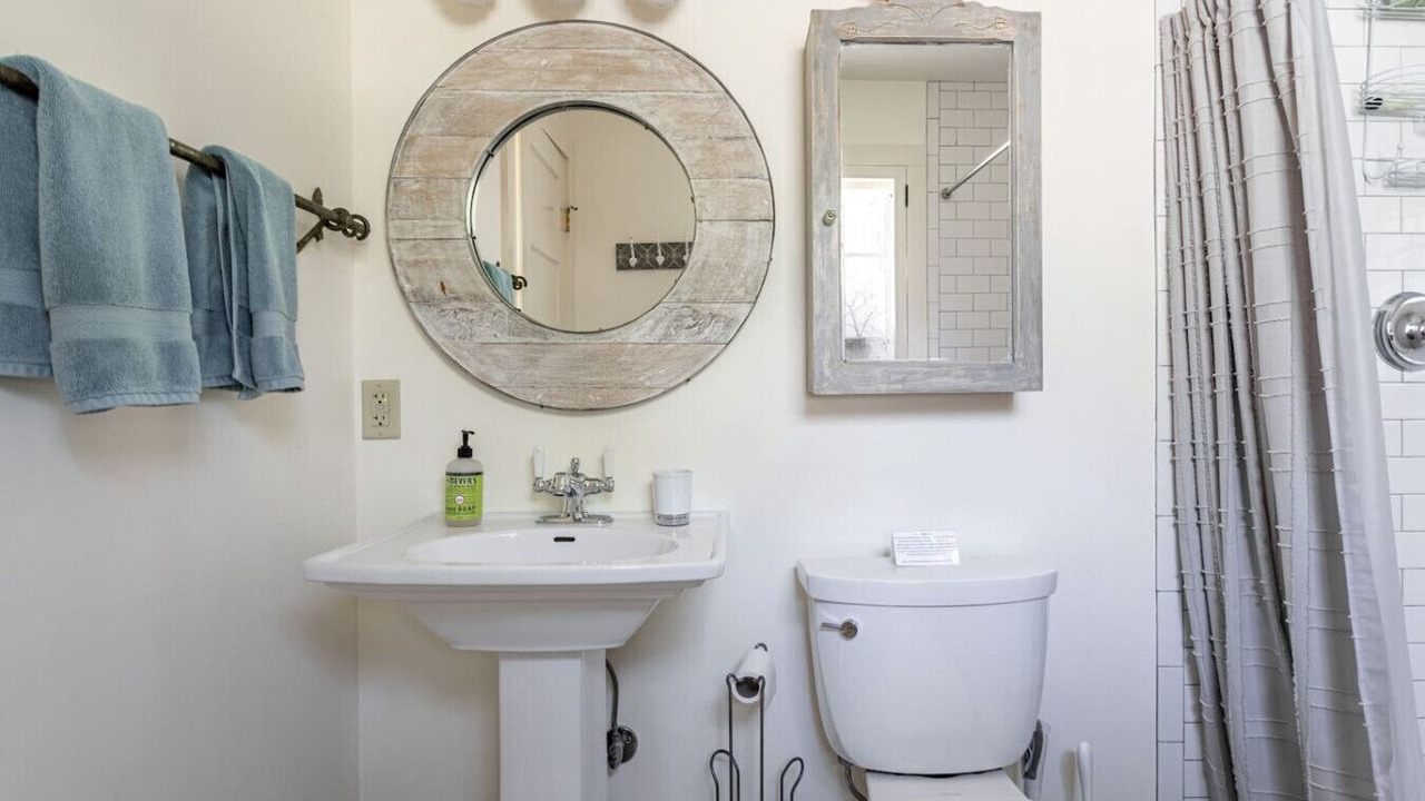 Photo of Bathroom in Saugerties