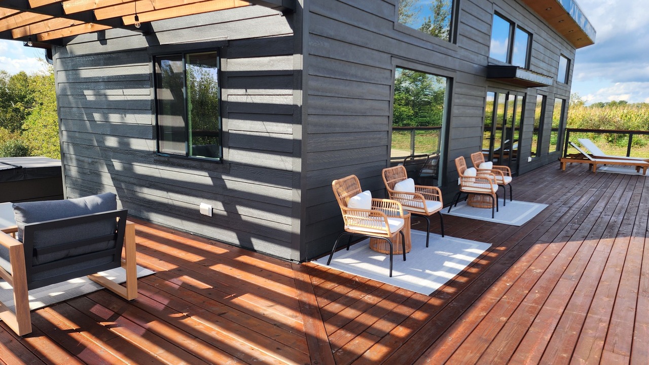 Photo of Patio Balcony in Marshland