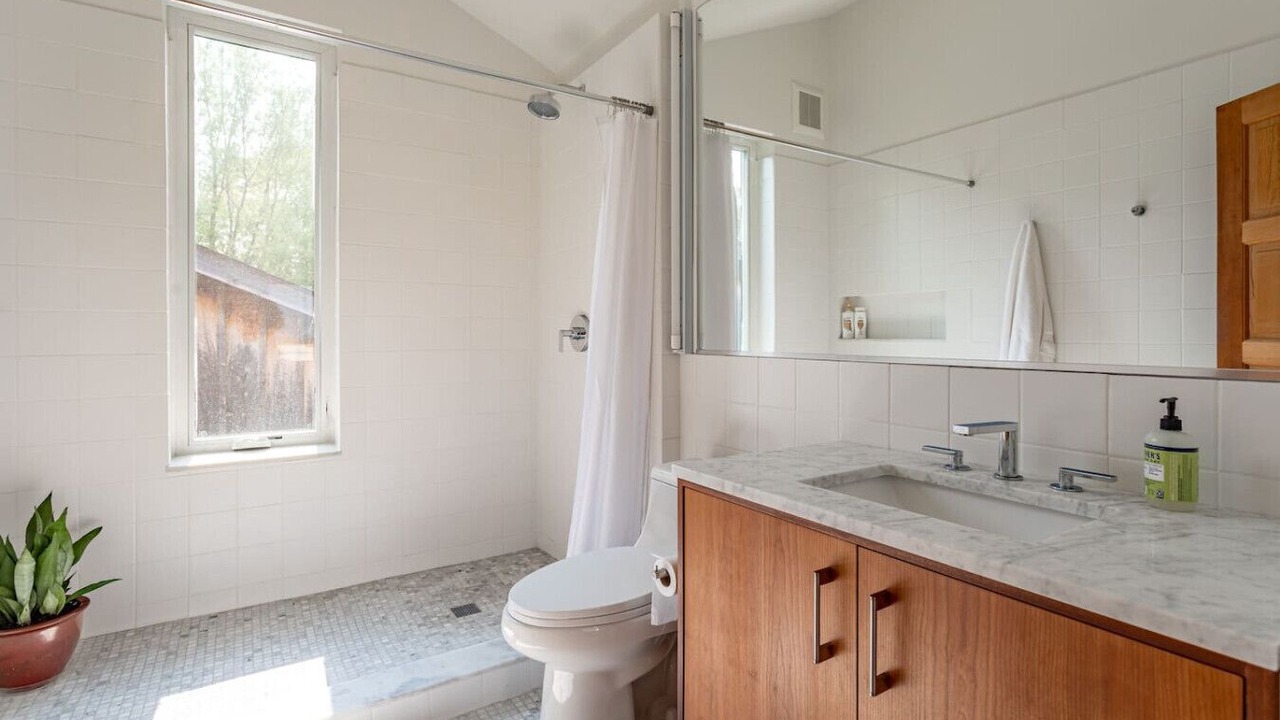 Photo of Bathroom in Old Chatham
