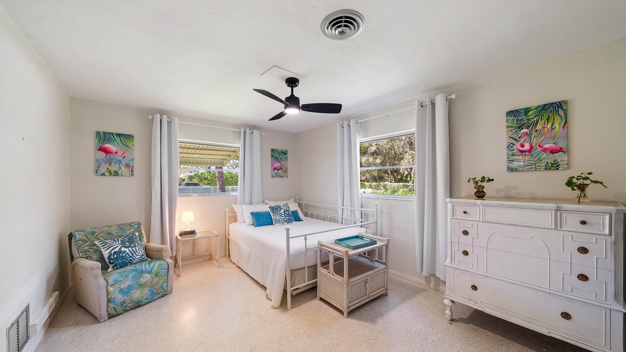 Photo of Bedroom in Laurel