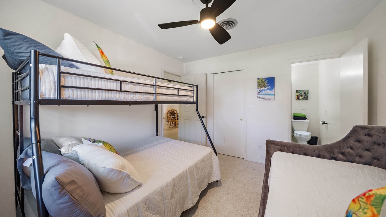 Photo of Bedroom in Laurel