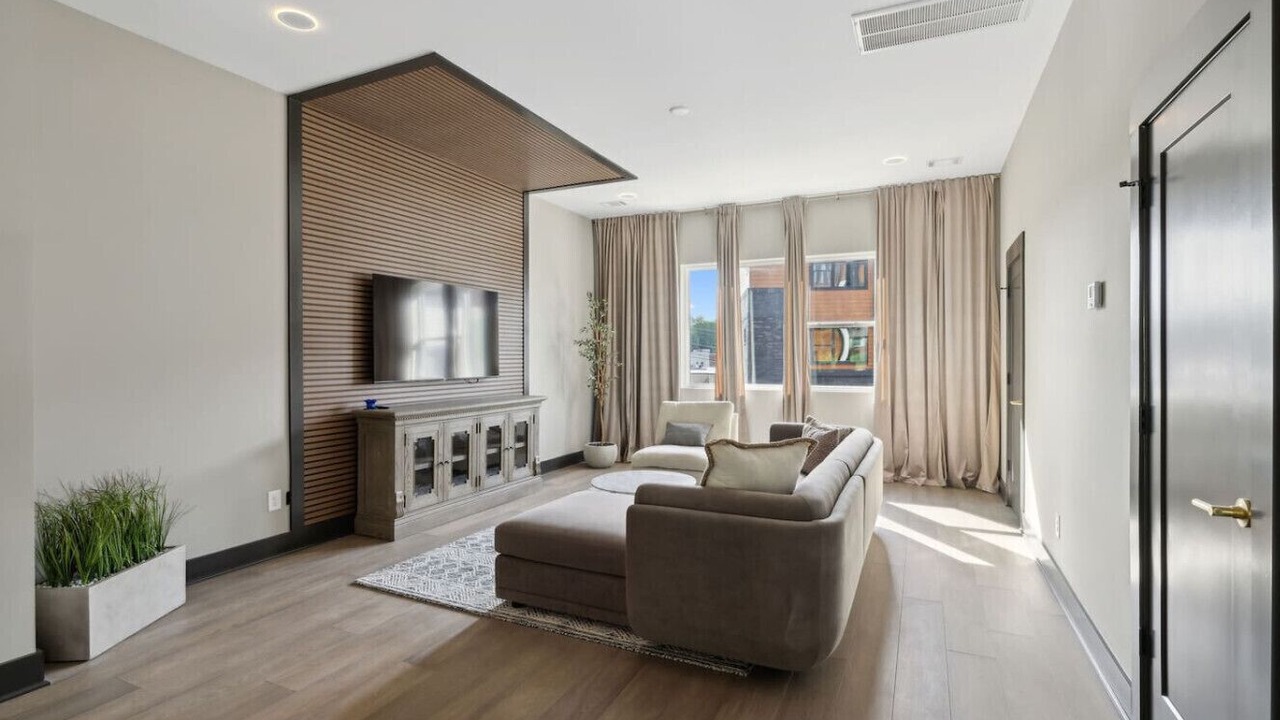 Photo of Livingroom in Madison
