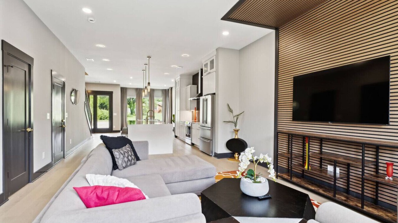 Photo of Livingroom in Madison