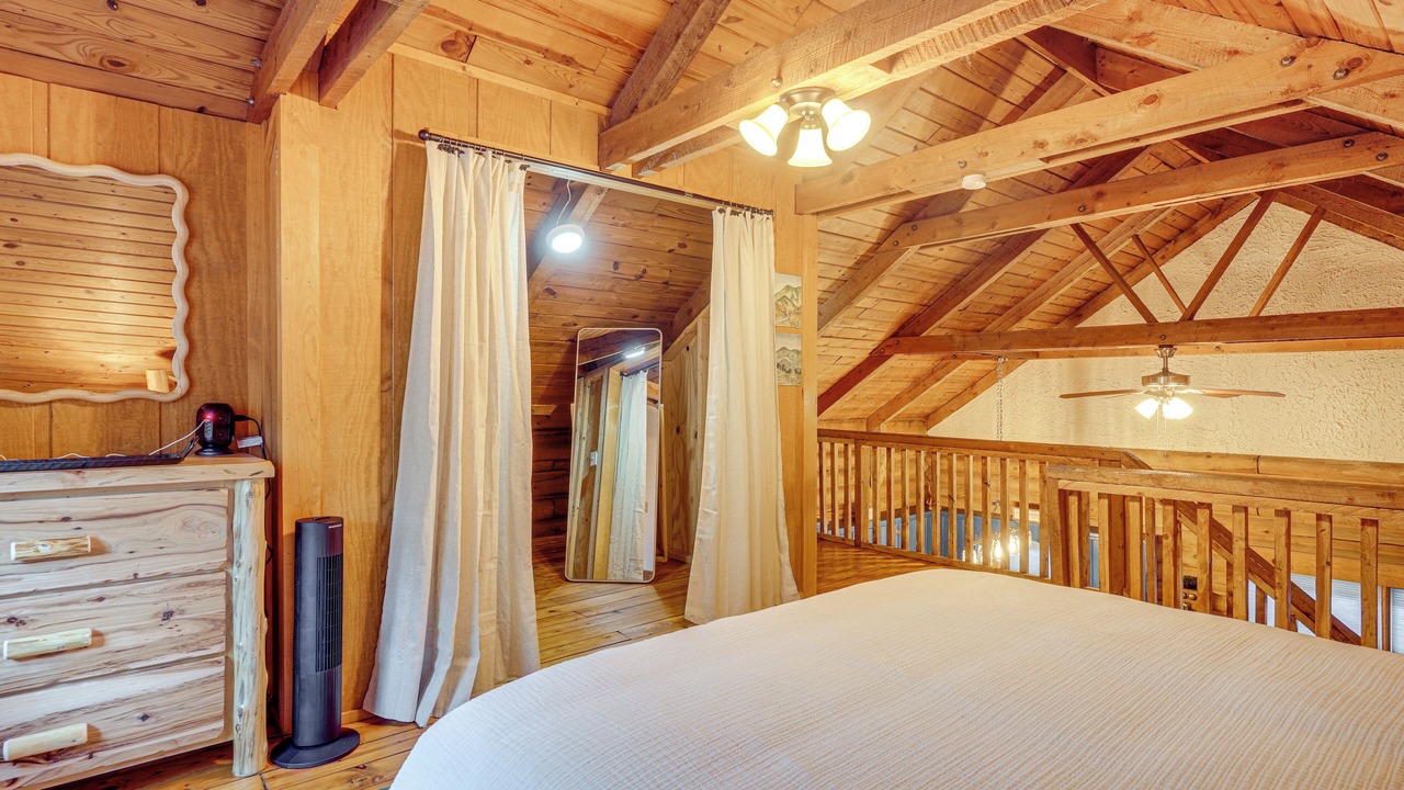 Photo of Bedroom in Cleveland