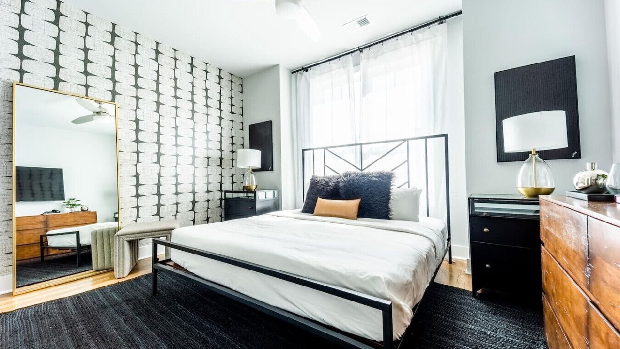 Photo of Bedroom in Hadley - Washington