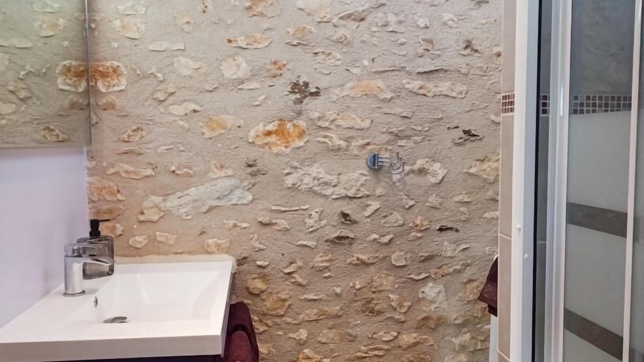 Photo of Bathroom in Rouffilhac