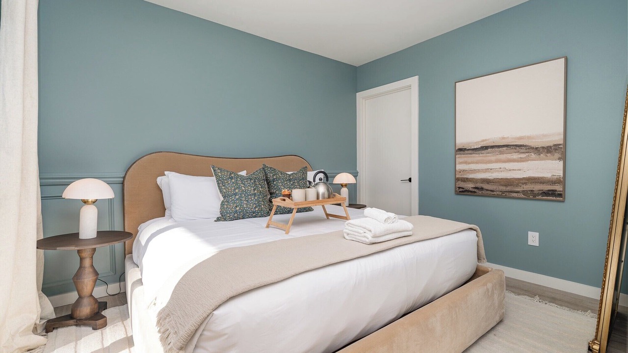 Photo of Bedroom in Eighth Avenue