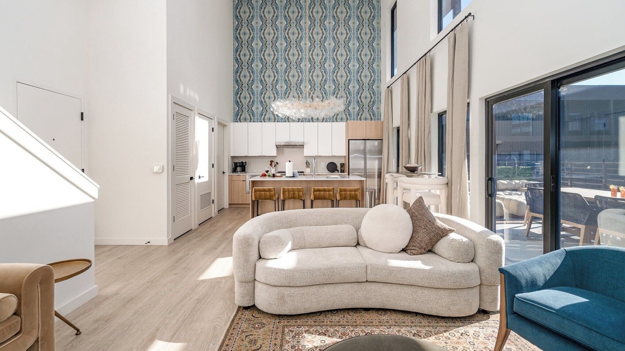 Photo of Livingroom in Eighth Avenue