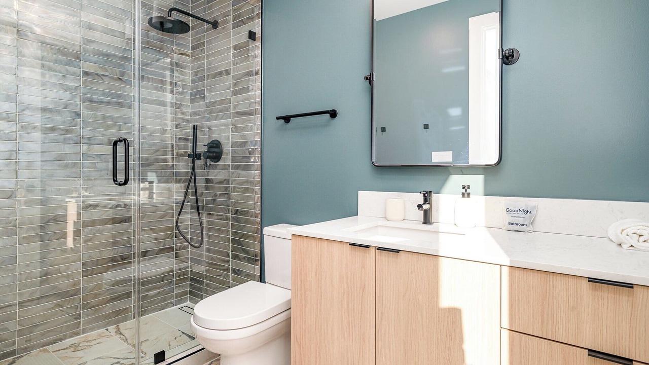 Photo of Bathroom in Eighth Avenue