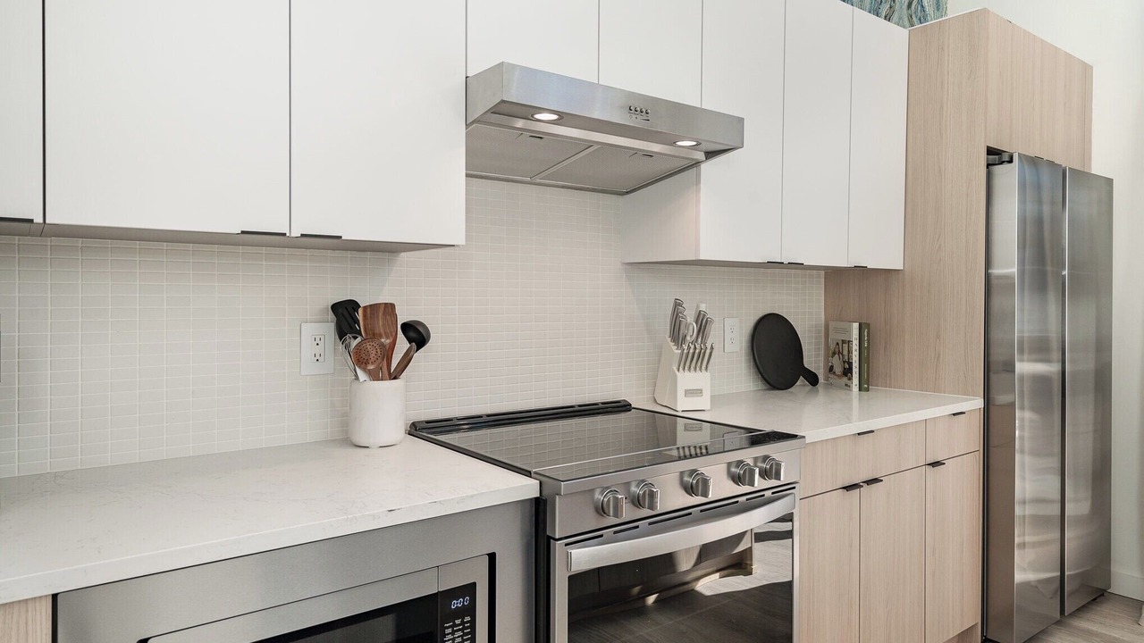 Photo of Kitchen in Eighth Avenue
