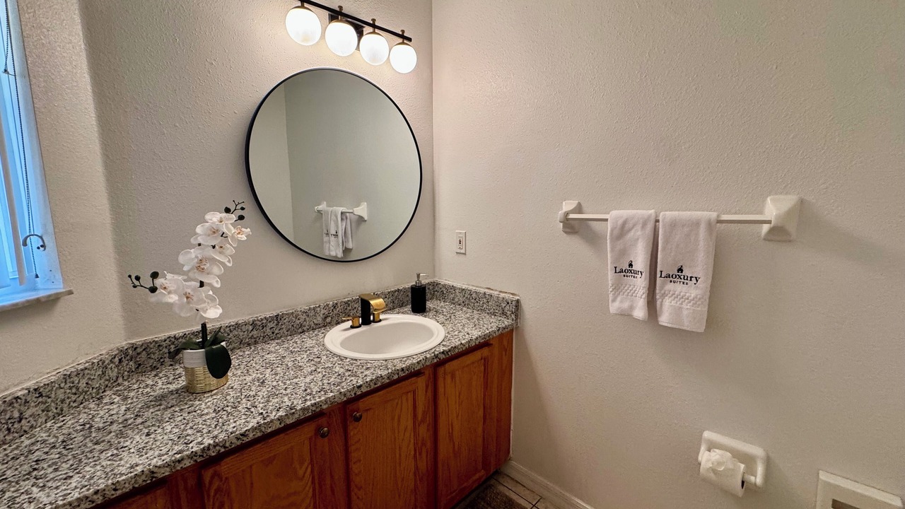 Photo of Bathroom in Lake Berkley