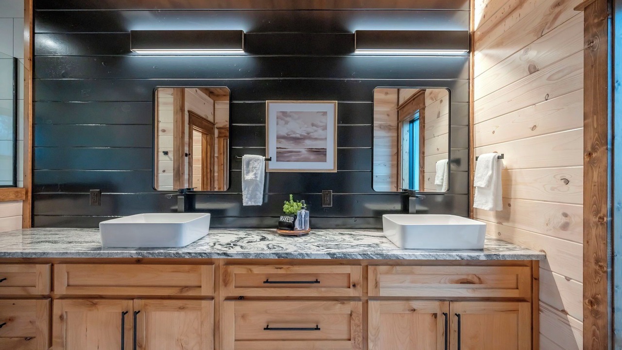 Photo of Bathroom in Pickens