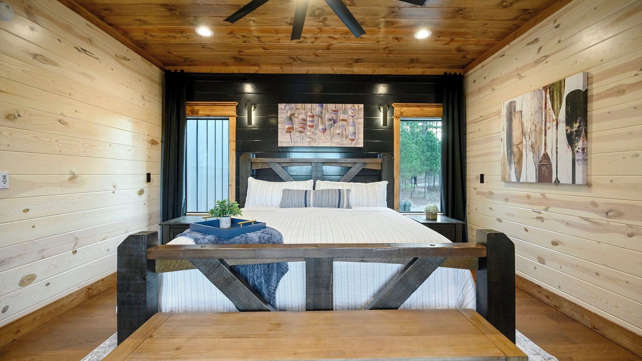 Photo of Bedroom in Pickens