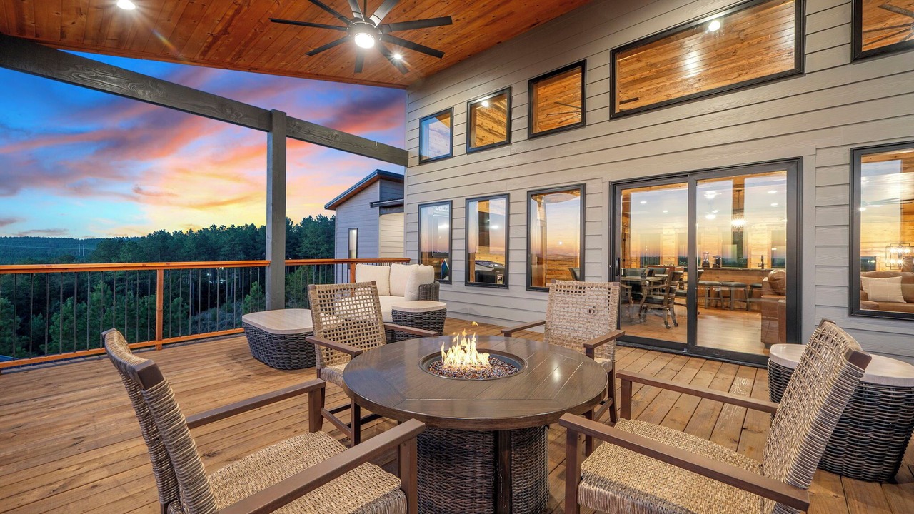 Photo of Outdoor in Pickens