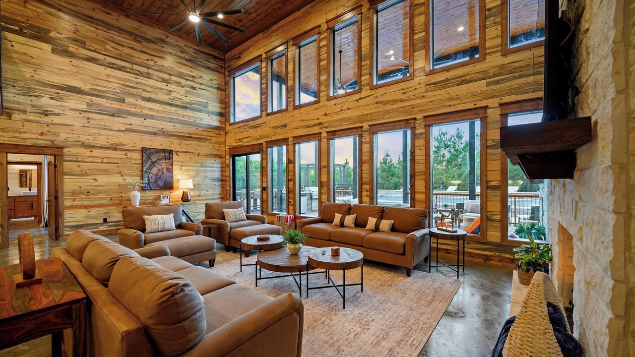 Photo of Livingroom in Pickens