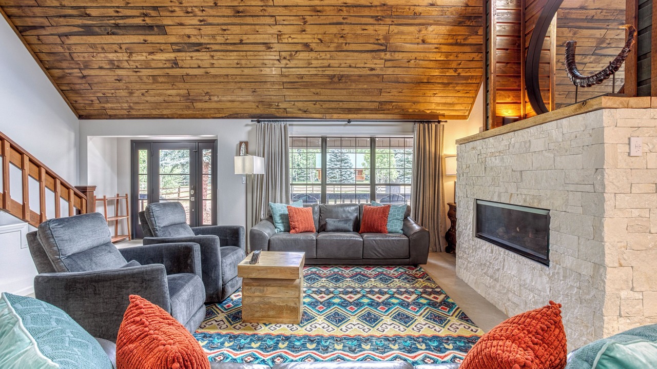 Photo of Livingroom in San Juan River Village