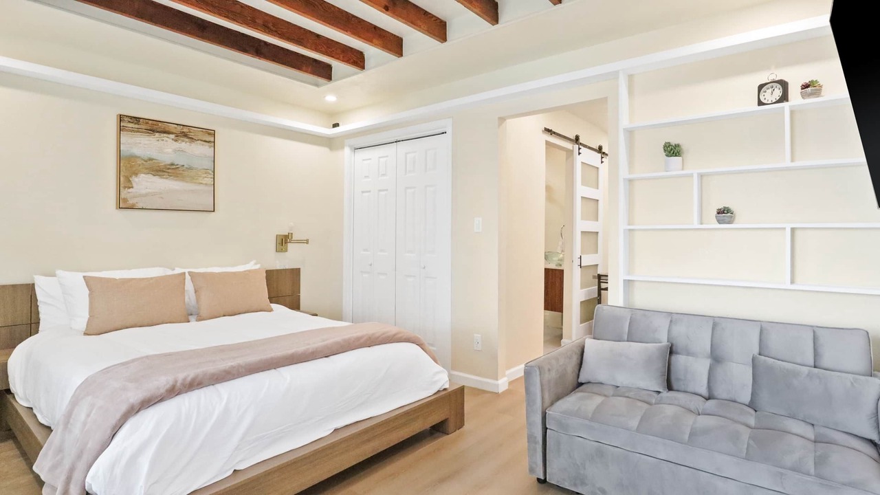 Photo of Bedroom in Northgate
