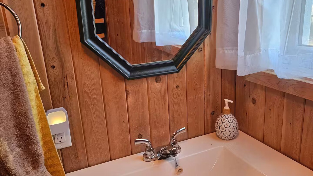 Photo of Bathroom in Durham Bridge
