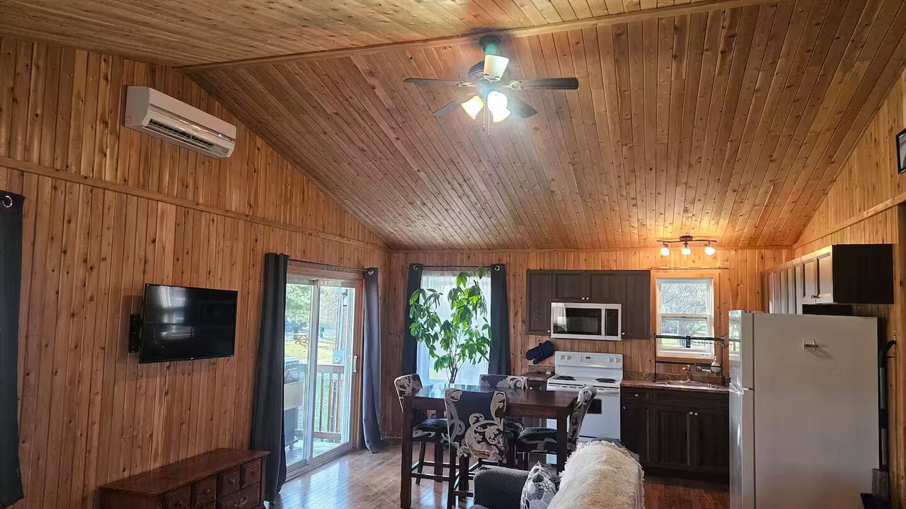Photo of Livingroom in Durham Bridge