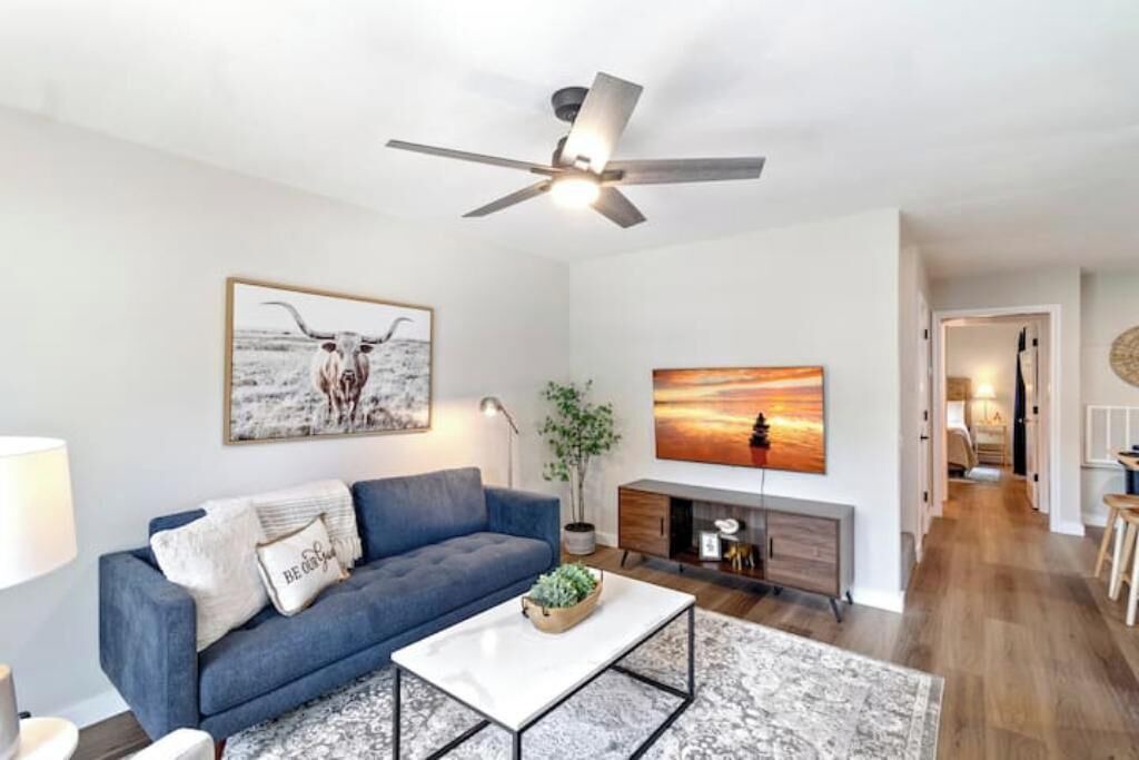 Photo of Livingroom in Denton