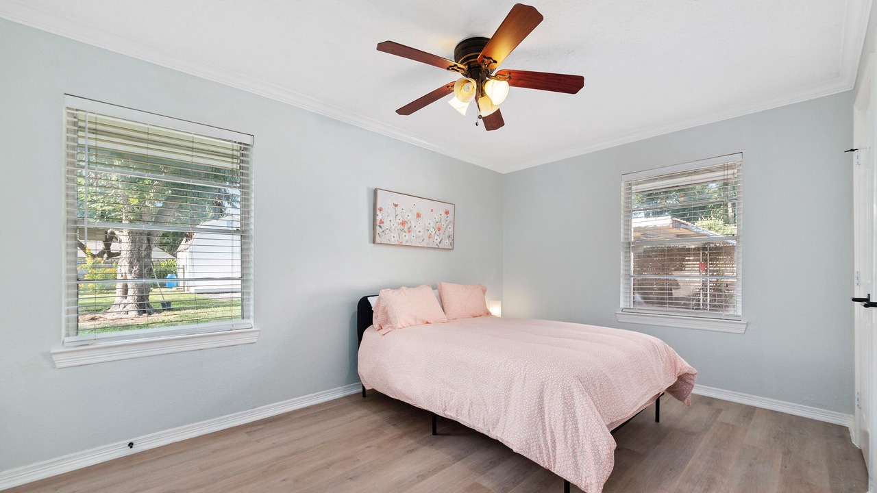 Photo of Bedroom in Garden Oaks