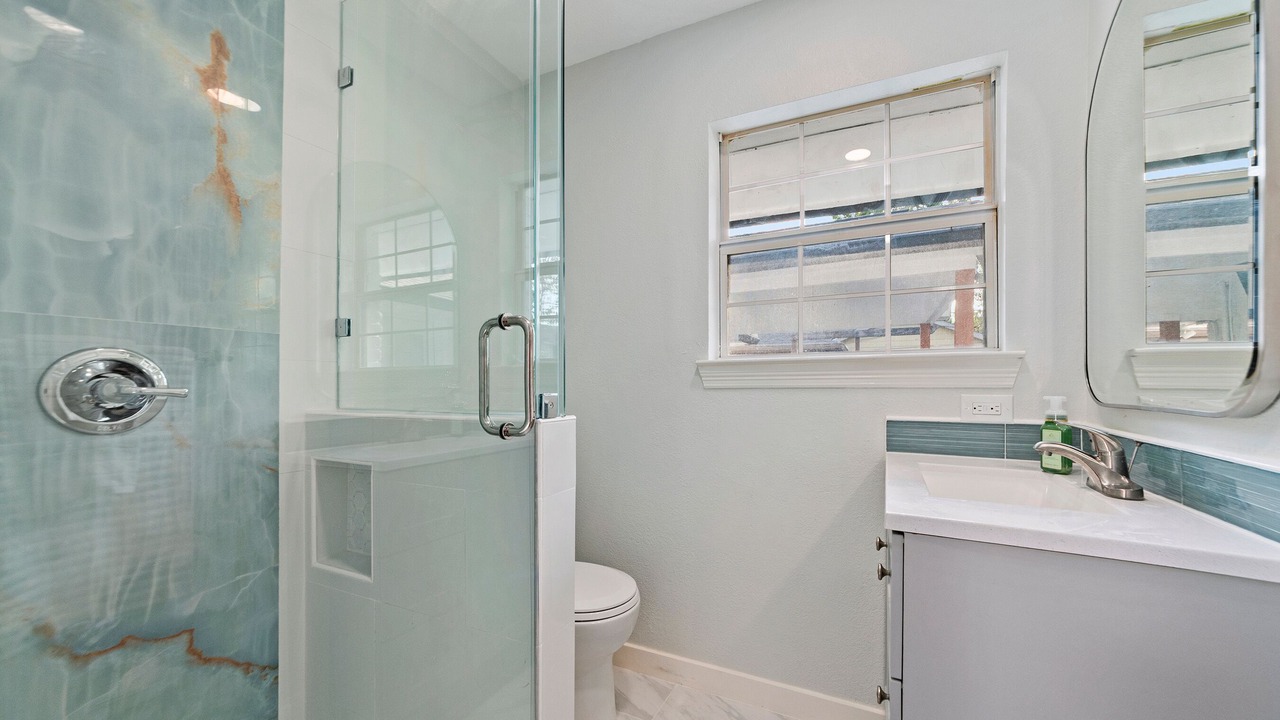 Photo of Bathroom in Garden Oaks