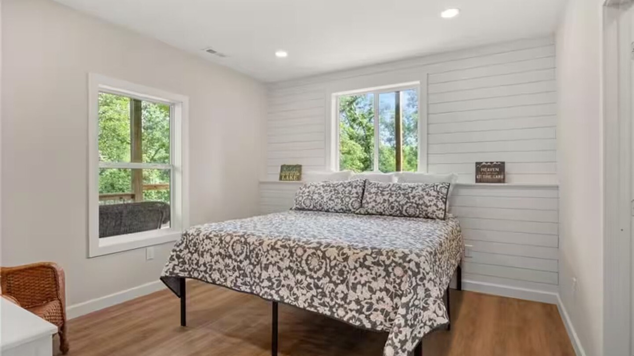 Photo of Bedroom in Lake of the Ozarks