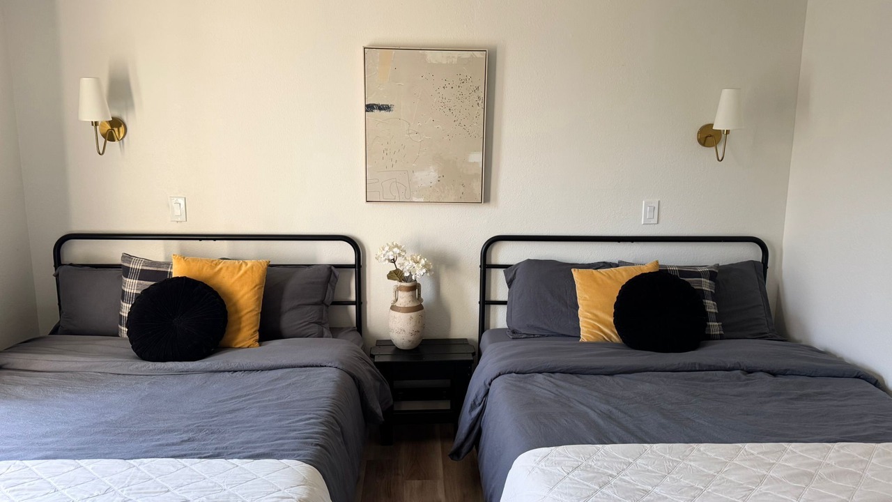 Photo of Bedroom in Flint
