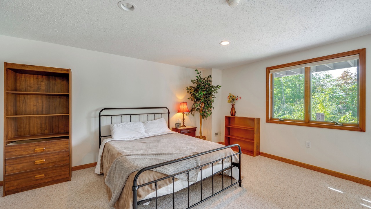 Photo of Others in Intervale