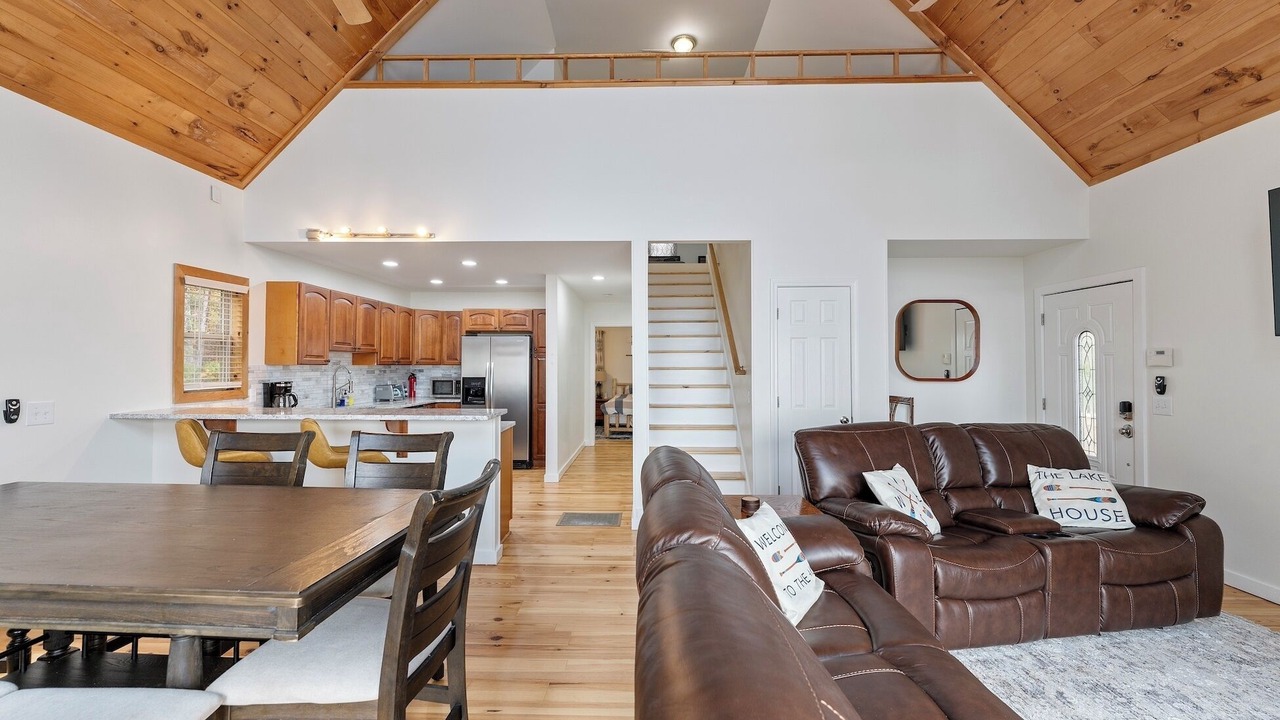 Photo of Livingroom in Chappells