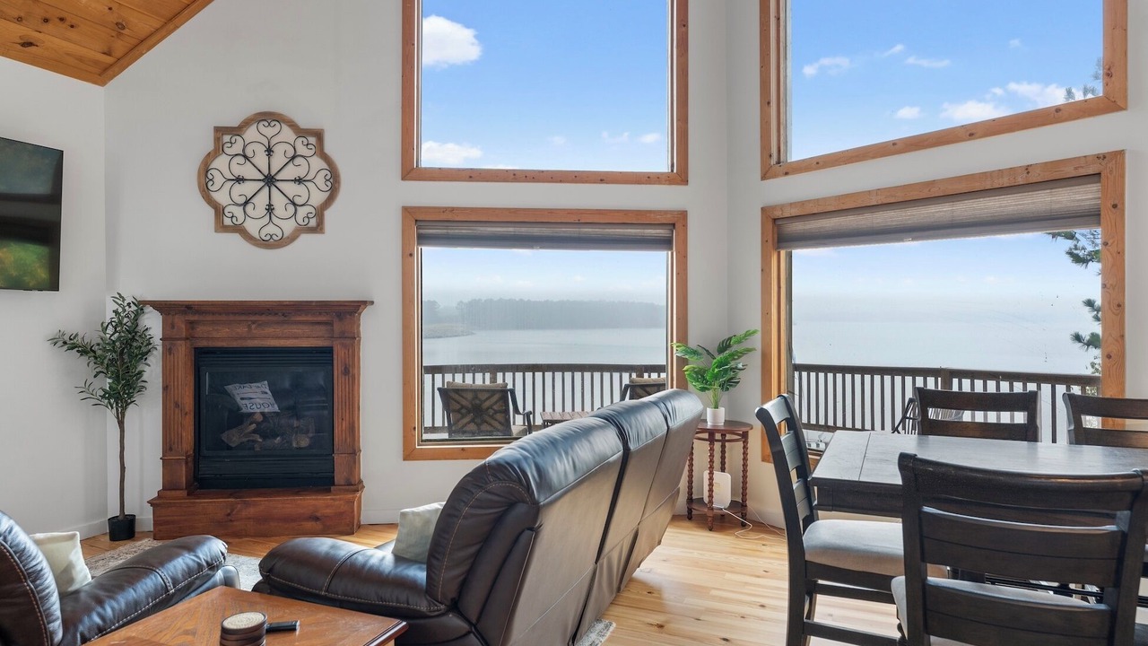 Photo of Livingroom in Chappells