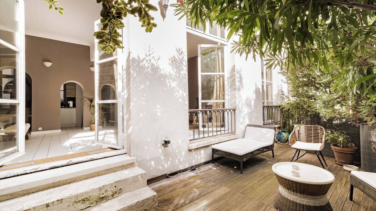 Photo of Patio Balcony in Saint-Merri