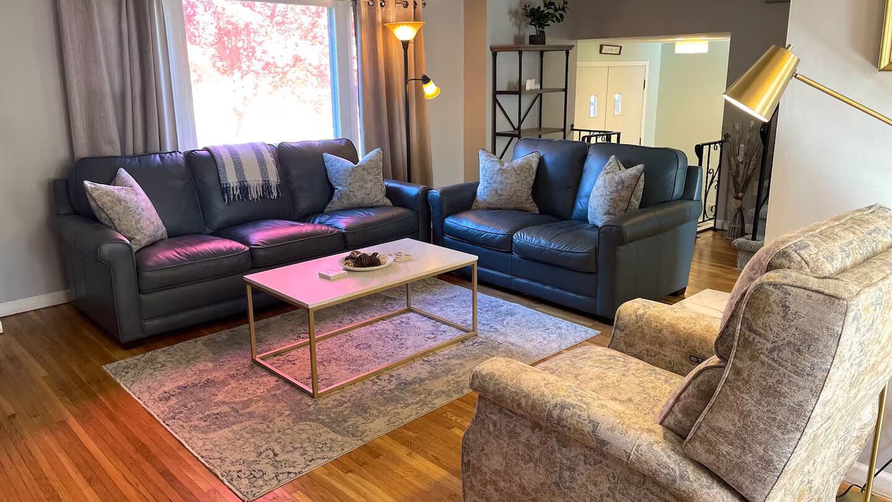 Photo of Livingroom in Rochester