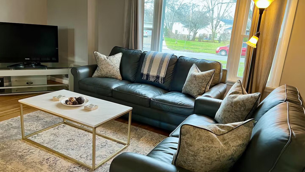 Photo of Livingroom in Rochester
