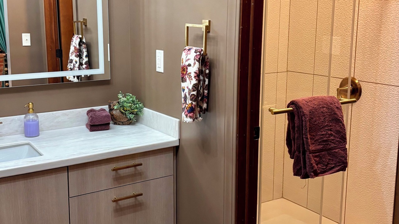 Photo of Bathroom in Fisher