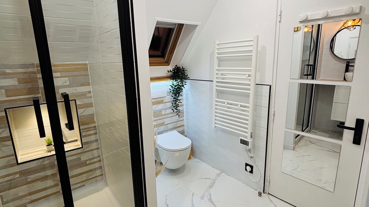 Photo of Bathroom in Quartier Vieux Marche-Cathedrale