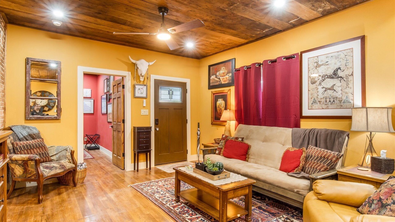 Photo of Livingroom in Fort Worth